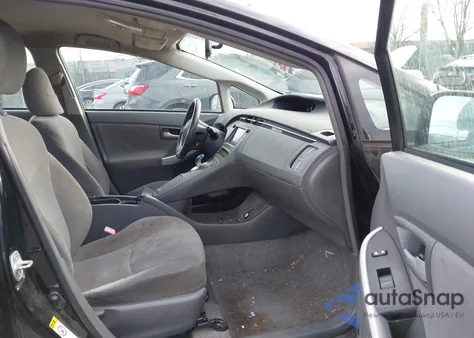 2011 Toyota Prius Three from USA, damaged, VIN JTDKN3DU6B0252945